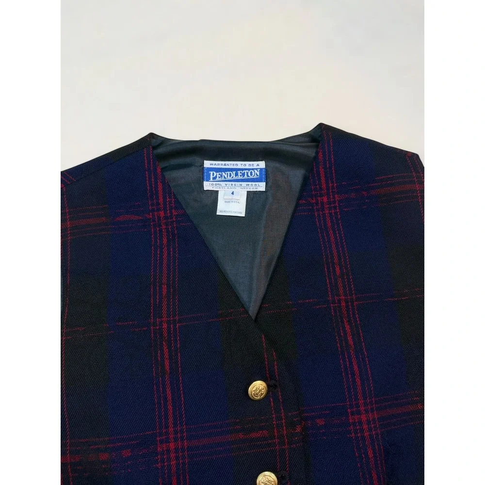Pendleton Mens Plaid Virgin Wool Vest‎ Navy Blue Red Gold Crest Buttons USA Made